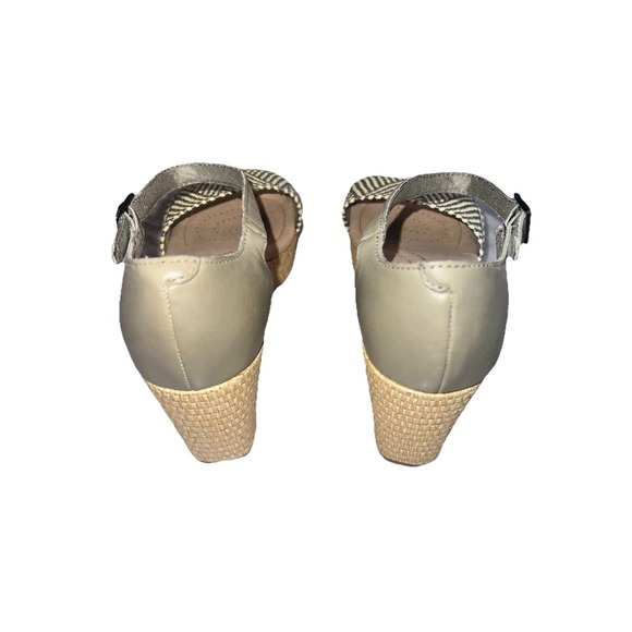 NEW Clarks Women's Rose Ease Ankle-Strap Espadrille Platform Wedge Sandals 11 M - Picture 7 of 9